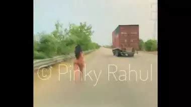 Pinky Naked Dare On Indian Highways Indian Porn Tube Video