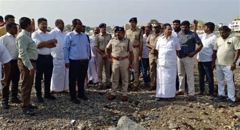 Lord Kallazhagar's entry into Vaigai River: Madurai District Collector inspects safety measures ...