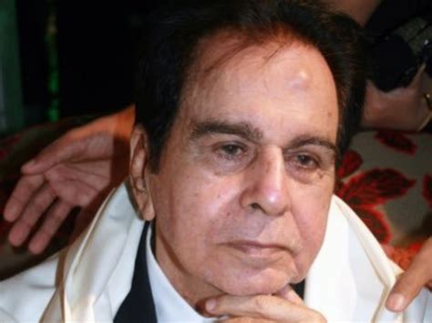 Dilip Kumar Autobiography When Dilip Kumar Encountered A Naked Girl On