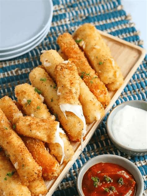 Homemade Cheese Sticks: Easy and Delicious Recipe