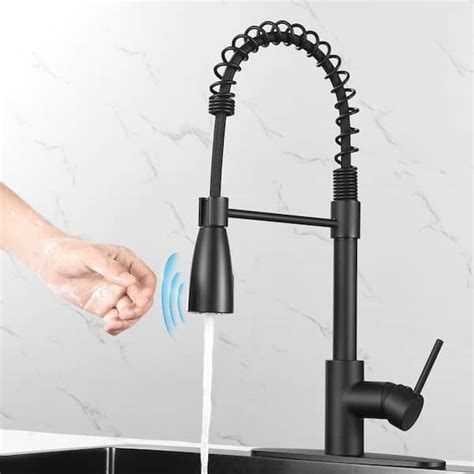 Delta Antoni Single Handle Pull Down Sprayer Kitchen Faucet Off