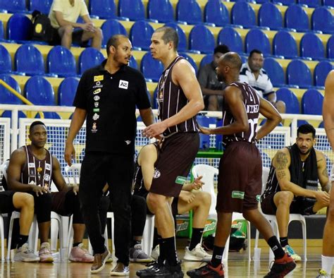 Az Araraquara Vence E Confirma Boa Fase No Brasileiro De Basquete