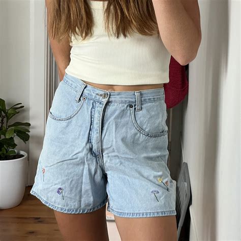 The Cutest Shorts With Floral Embroidery Would Fit Depop