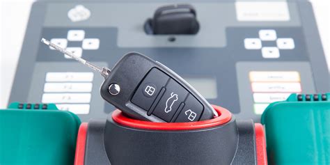 Locksmith Car Key Programming Costs: What Do You Get For The Price?