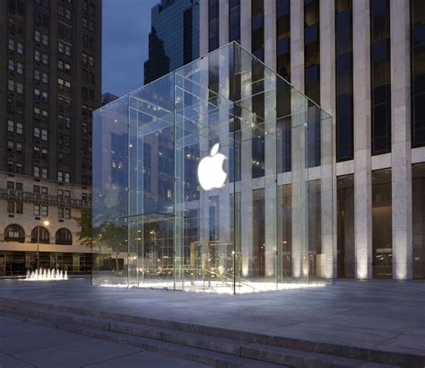 The Iconic Architecture Of The Worlds Major Apple Stores