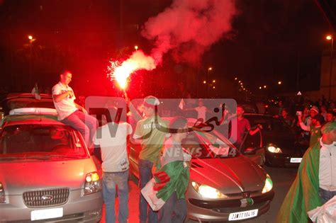 وفاة 3 أشخاص وعشرات الإصابات في احتفالات فوز الجزائر بمونديال العرب