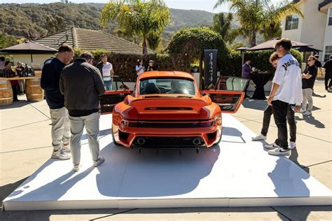 Gunther Werks Project Tornado Is A Carbon Bodied Porsche 993 Turbo