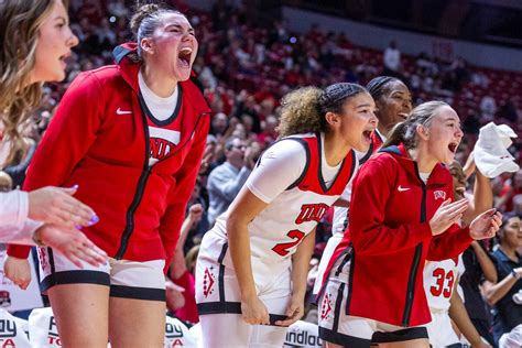 Unlv Womens Basketball Lady Rebels Enter Ap Top 25 Poll Unlv