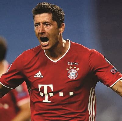 Lewandowski Marks Th Champions League Appearance With Hat Trick