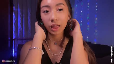 Moon Blitz Asmr Moonfoxasmr Nude Onlyfans Leaks The Fappening