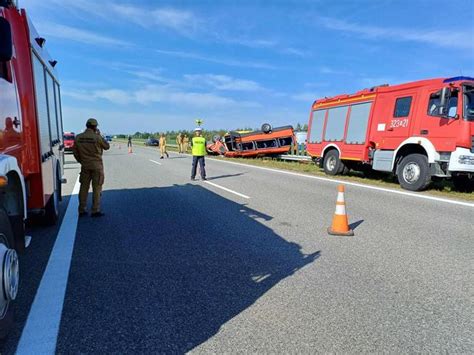 Wypadek Busa Na Autostradzie A Galeria Super Express