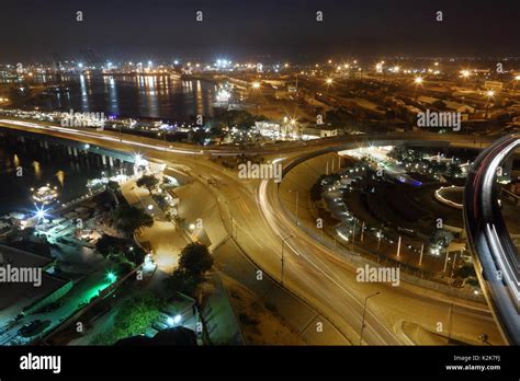 Karachi night hi-res stock photography and images - Alamy