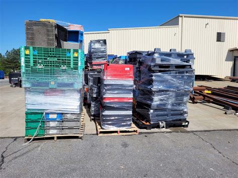 Sell Plastic Pallet for ♻ Recycling