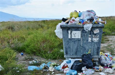 Sampah Anorganik Pengertian Jenis Contoh Manfaat Pengelolaan