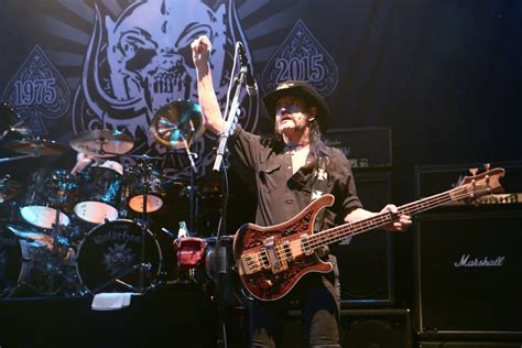 Rip Lemmy Motorhead Frontman Passes Away At Age 70 December 28