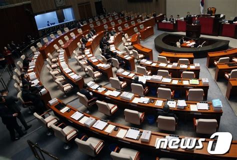 개헌특위 첫 공청회 대통령 권한 분산 일성방법은 제각각종합 네이트 뉴스