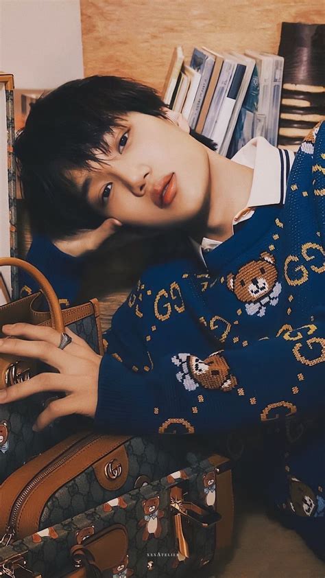 210222 KAI x Gucci for Esquire Korea Magazine March 2021 issue แฟน