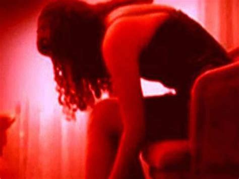 Two Gangs Of Sex Racket Clashed With Each Other Over Call Girl Police Searched Footages