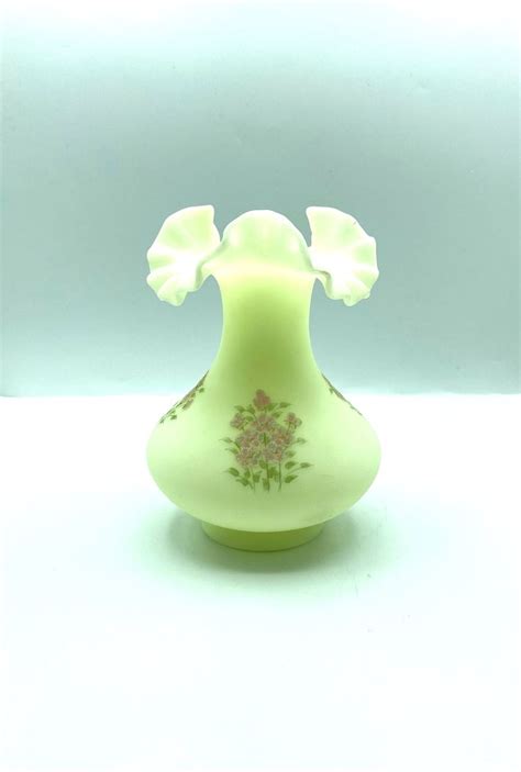 Fenton Custard Satin Glass Vase With Hand Painted Roses Etsy Glass Vase Vase Fenton Glassware