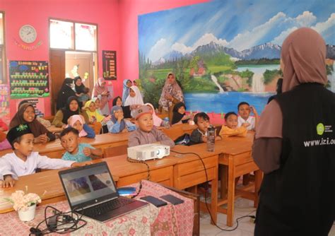 Sharing Session Izi Jabar Bersama Santri Beasiswa Tahfidz Angkatan