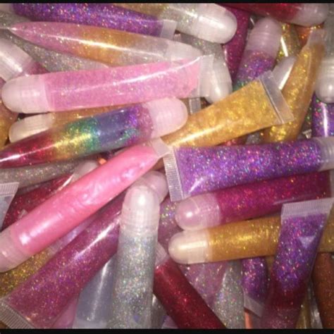 Glitter lipgloss | Lip gloss homemade, Diy lips, Lip cosmetics