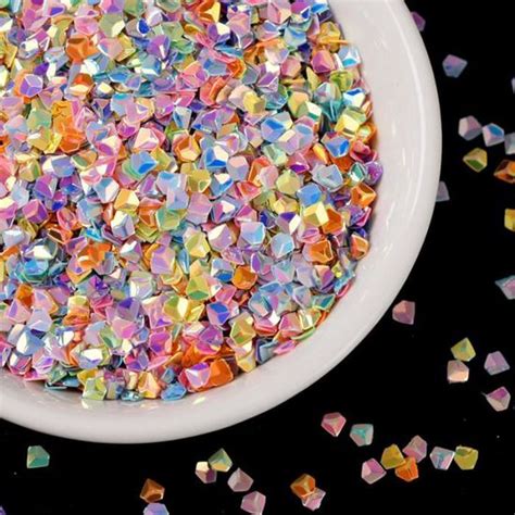 CONFETTIS 3mm diamondsLP16 50g Confettis à Paillettes en PVC avec cœur