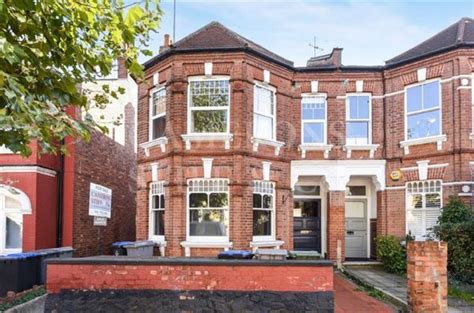 Property Valuation For Ground Floor Flat 51 Cranhurst Road London