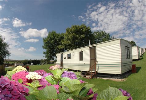 Meadow Lakes Holiday Park, Cornwall, UK PL26 7JG - Your Parks