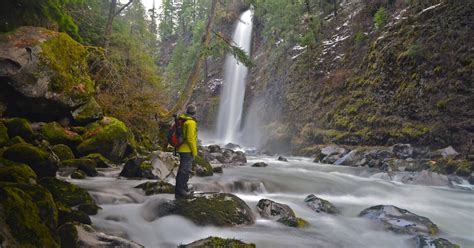 Hike to Mill Creek & Barr Creek Falls, Mill Creek Falls Parking Area