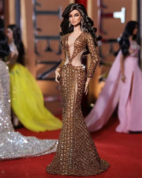 Pin By Dina Aizencang Podolsky On Barbies In Barbie Dress