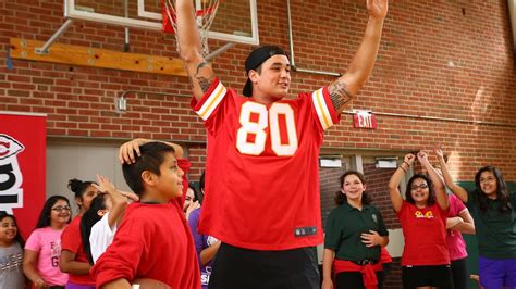 Photo Gallery Chiefs Visit Alta Vista Middle School