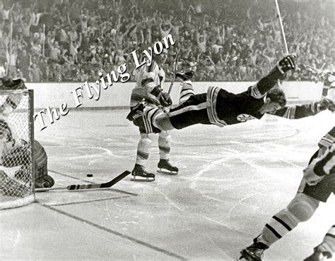 Bobby Orr Famous Flying Winning Goal Boston Bruins Hockey 16 X 20 ...