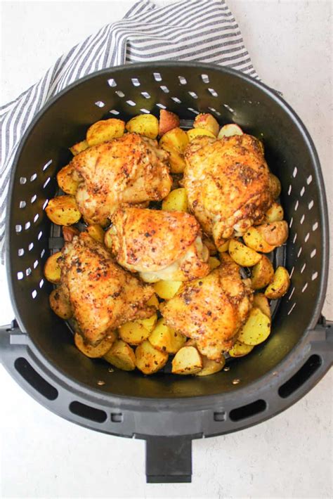 Air Fryer Chicken Thighs And Potatoes Beeyondcereal