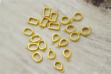 20 Pcs Open Back Bezels For Resin Pressed Flower Jewelry Bezel Blanks Bezel For Pendant Bezel