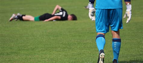 Sprinting mechanics and hamstring strain - Physiotutors