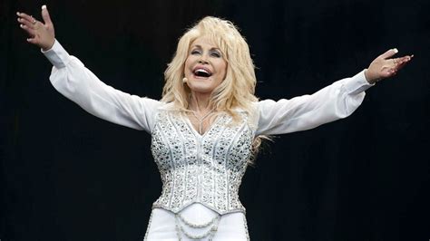 Dolly Parton Drops Long Awaited New Album ‘rockstar Stream