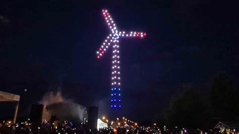 Veranstaltung Drohnen Inszenierung Tollwood München Veranstaltungen