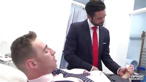 Empresarios En Polvo Anal Profundo En La Ofi Pichaloca