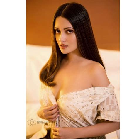 Hotness Alert Riya Sen Exposes Her Irresistible Curves