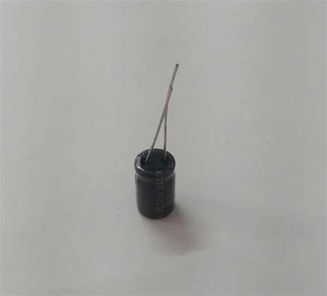 Capacitor Eletrolítico 680uf X 25v Mercadolivre 📦