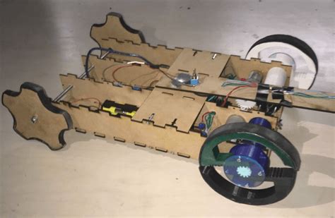 Adaptive Field Robot changes wheel shape to overcome various terrain ...