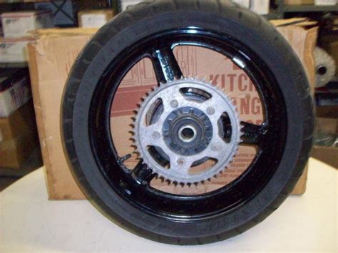 Buy 2002 Yamaha Yzf R6 Rear Wheel Oem In Framingham Massachusetts Us For Us 225 00