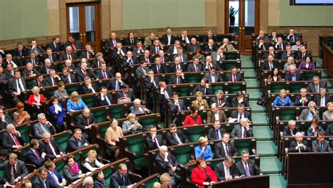 Sejm Zajmie Si Projektem Dotycz Cym Kierowania Pa Stwem W Czasie Wojny