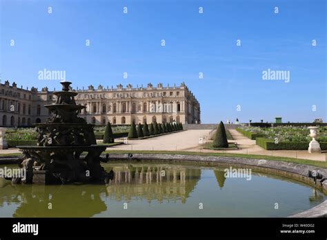 Europe Versailles Castle Palace Stockfotos Und Bilder Kaufen Alamy