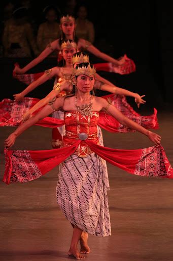 Ramayana Ballet Colossal Dance Performance Pt Taman Wisata Candi