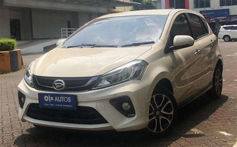 OLX AUTOS Daihatsu Sirion 1 3 Bensin AT 2020 Putih Mobil Bekas