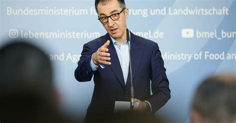 Entlastungen F R Landwirte Union Kritisiert Agrarminister Cem Zdemir