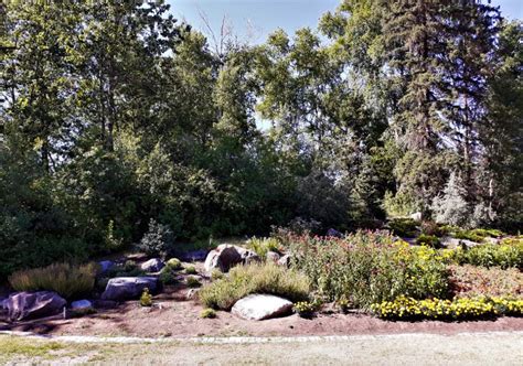 Solve U Of A Botanic Garden Centre Alberta Canada Jigsaw Puzzle