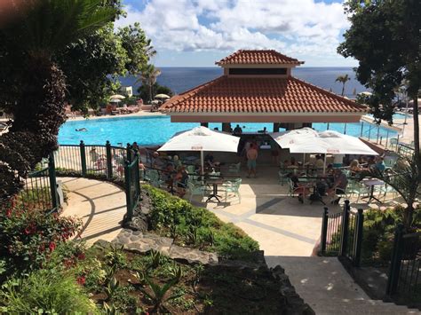 Pool Pestana Royal Premium All Inclusive Ocean Spa Resort Funchal