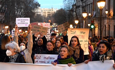 La Manifestaci N Rebelde Del M En Madrid Contra Montero Y La Ley